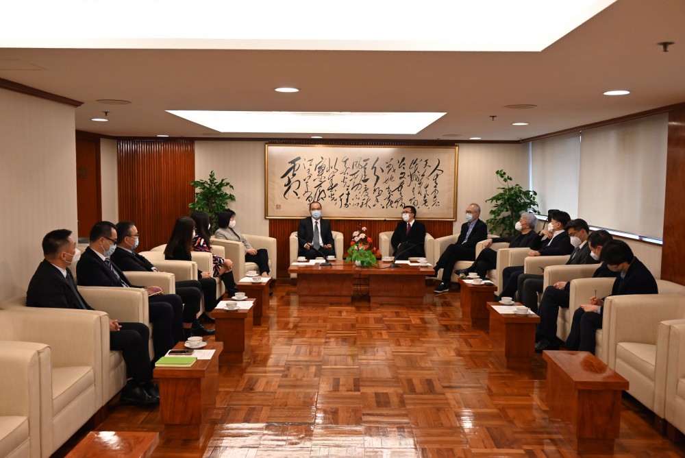µ£¼µ£âτÉåτ¢úΣ║ïµï£Φ¿¬µ╛│ΘûÇΣ╕¡ΦÅ»τ╕╜σòåµ£â